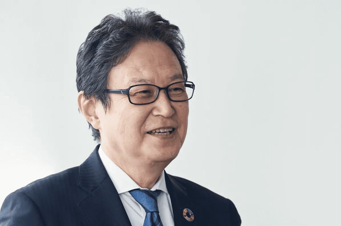 石田代表取締役社長のインタビューの様子